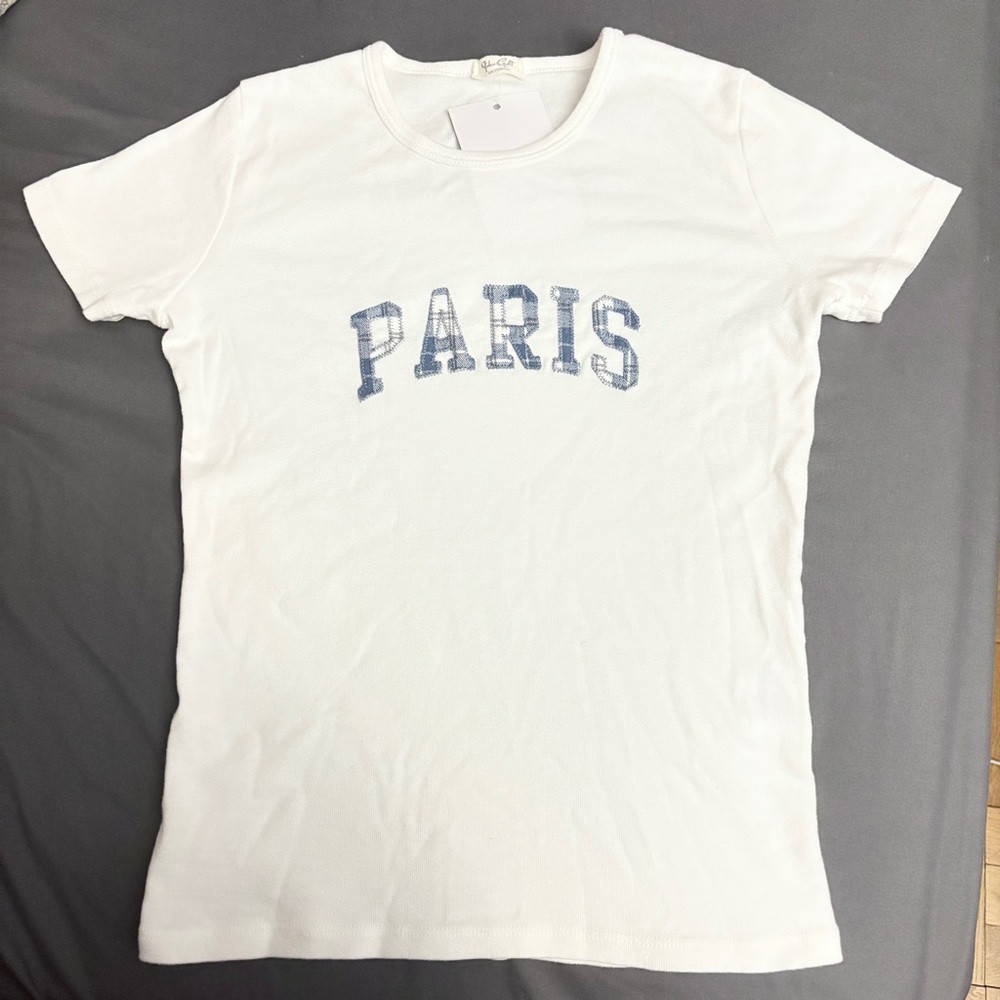 Brandy Melville Ashlyn Paris top